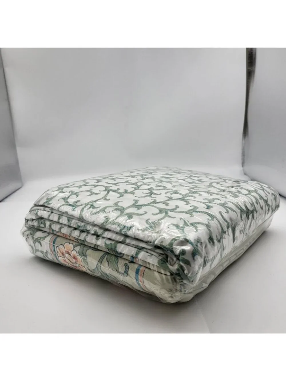 Vintage Empress Garden 4 piece queen sheet set Dream Styles USA Made NOS Sealed